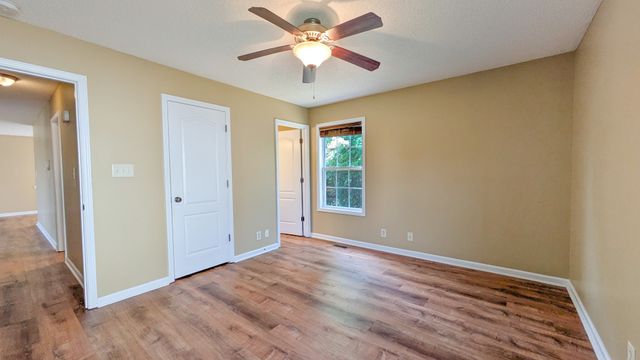 3416 Bradfield Dr, Clarksville, TN 37042