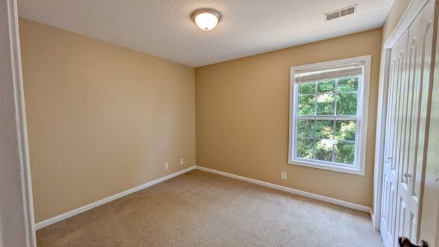 3416 Bradfield Dr, Clarksville, TN 37042