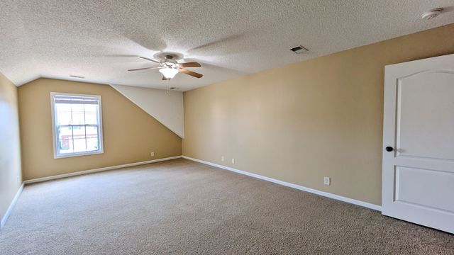 3416 Bradfield Dr, Clarksville, TN 37042