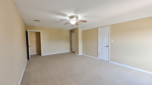 3416 Bradfield Dr, Clarksville, TN 37042