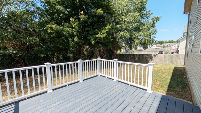 3416 Bradfield Dr, Clarksville, TN 37042