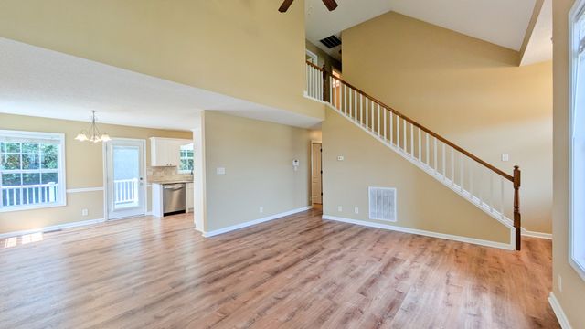3416 Bradfield Dr, Clarksville, TN 37042