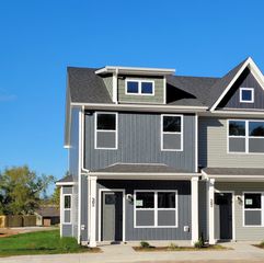 301 Front Ridge Circle, Clarksville, TN 37040