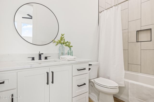 200 Timber Mill Street, Lafayette, LA 70508