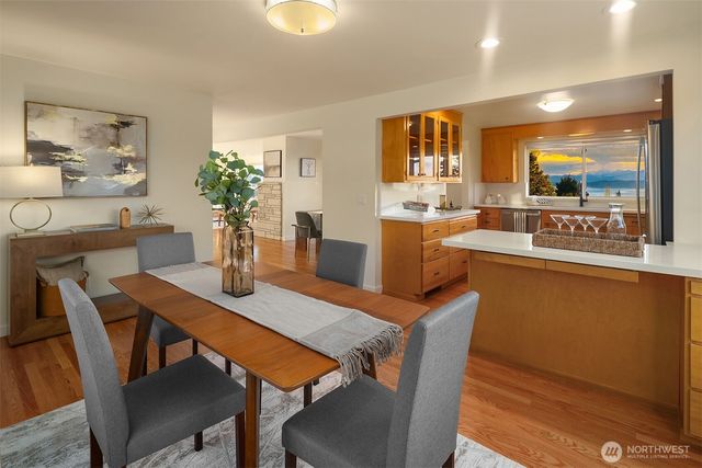 814 Dayton Street, Edmonds, WA 98020
