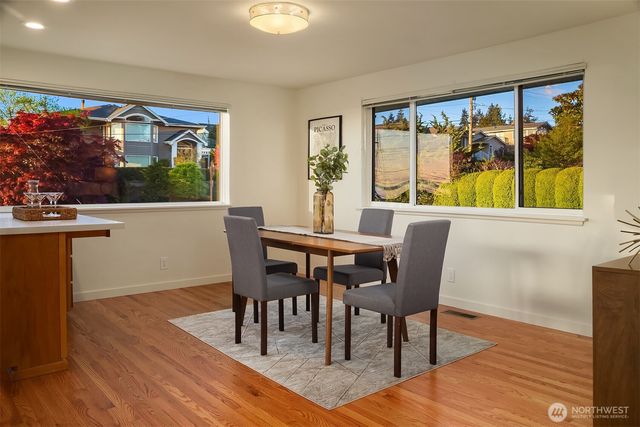 814 Dayton Street, Edmonds, WA 98020
