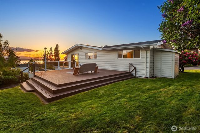 814 Dayton Street, Edmonds, WA 98020