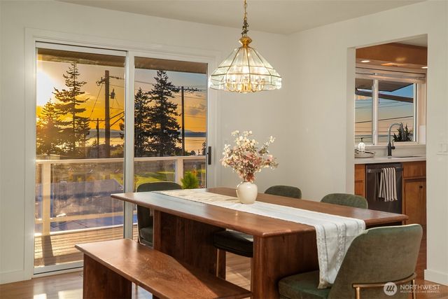 814 Dayton Street, Edmonds, WA 98020