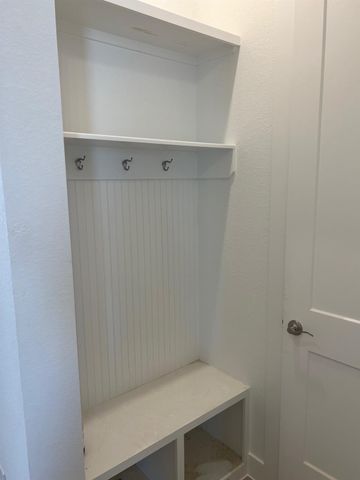 13327 Valley Orchard, Tomball, TX 77375