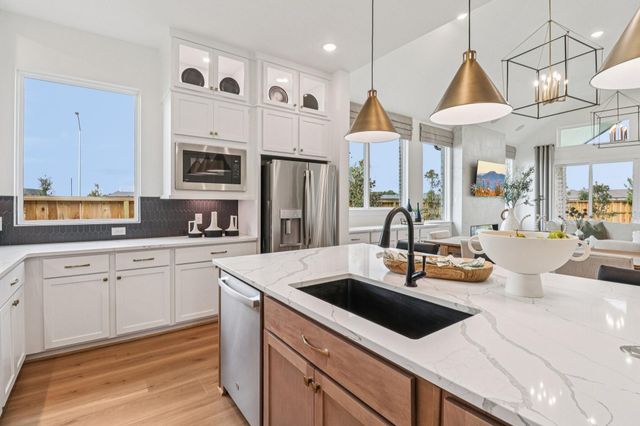 13327 Valley Orchard, Tomball, TX 77375