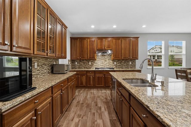 10696 Nucla Street, Commerce City, CO 80022