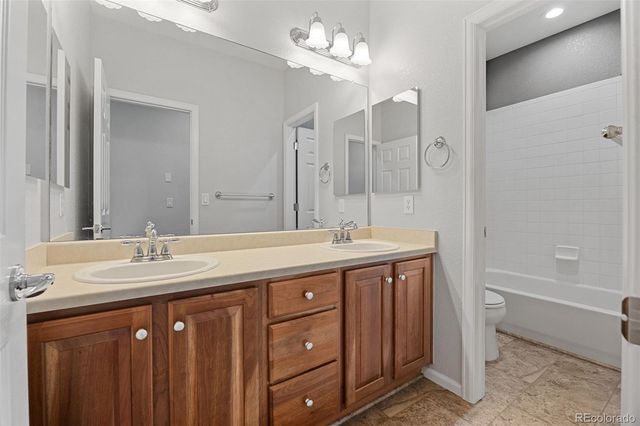 10696 Nucla Street, Commerce City, CO 80022