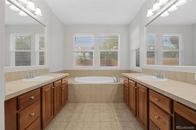 10696 Nucla Street, Commerce City, CO 80022