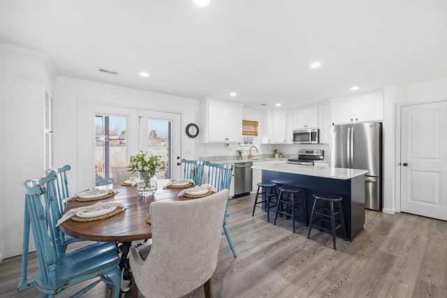 2022 Emory Drive, Lawrenceburg, KY 40342