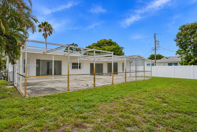 17355 NE 7th Avenue, Miami, FL 33162