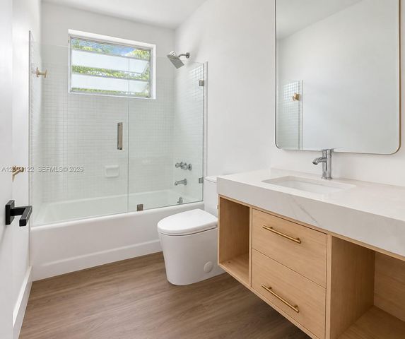 17355 NE 7th Avenue, Miami, FL 33162