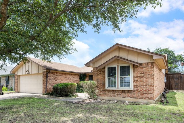 4009 Pueblo Trail, Lake Worth, TX 76135