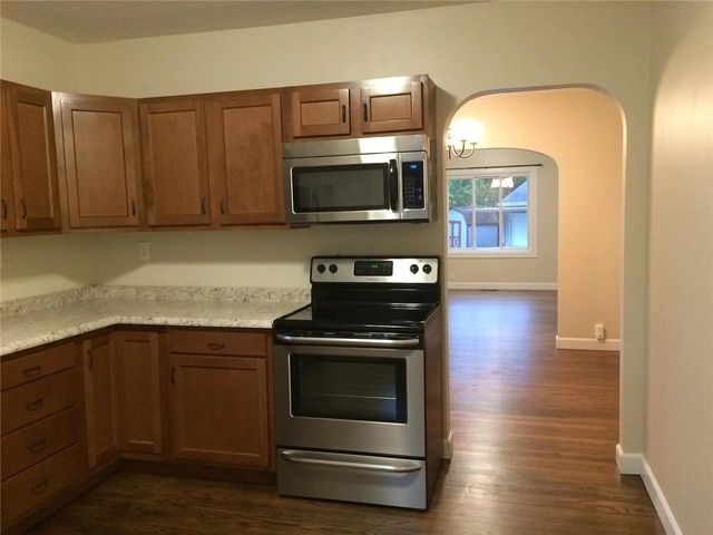 12 Harshman Street, Brookville, OH 45309