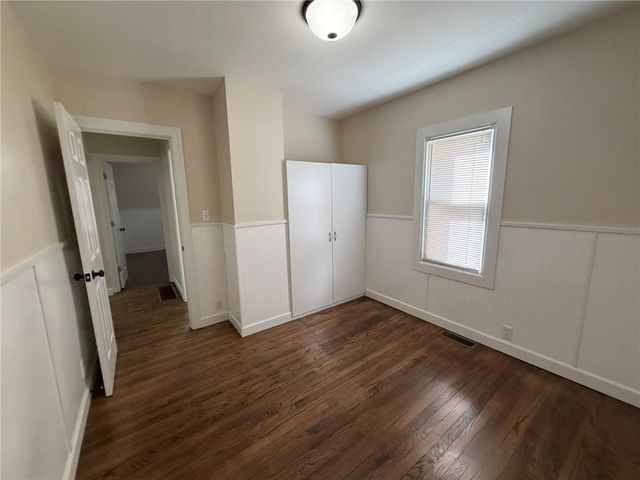 12 Harshman Street, Brookville, OH 45309