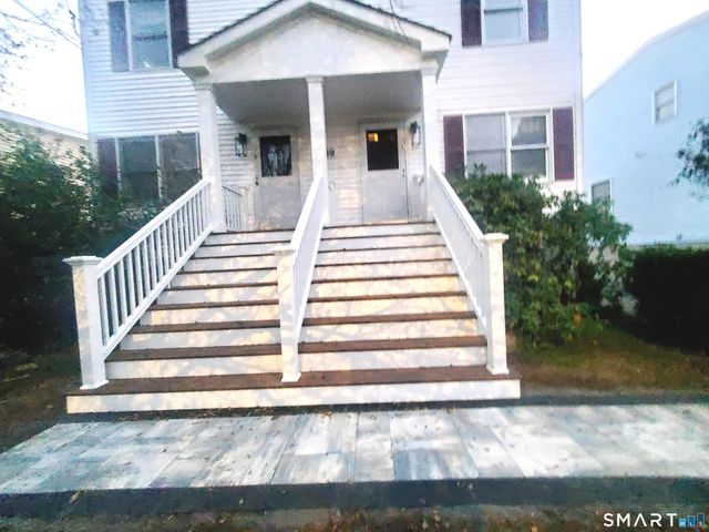 39 Nash Place A, Norwalk, CT 06854