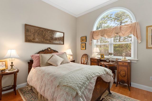 64 Early Red Cir, Plymouth, MA 02360