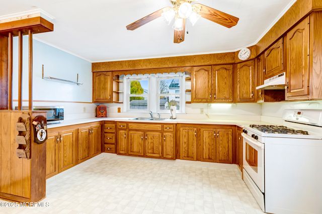 1315 Chestnut Avenue, Ocean Twp, NJ 07712