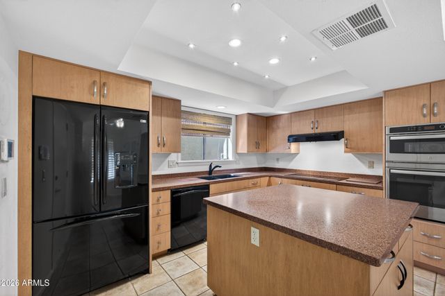 5560 N 73RD Way, Scottsdale, AZ 85250