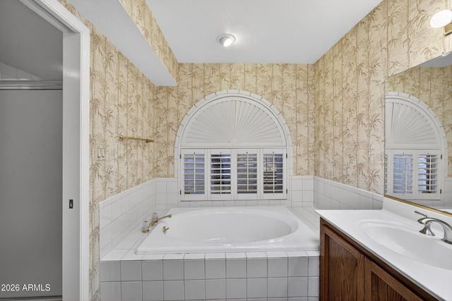 5560 N 73RD Way, Scottsdale, AZ 85250