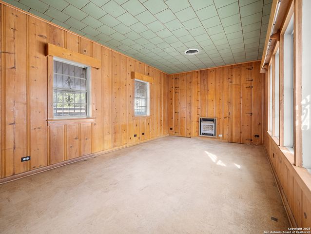 1627 Schley, San Antonio, TX 78210