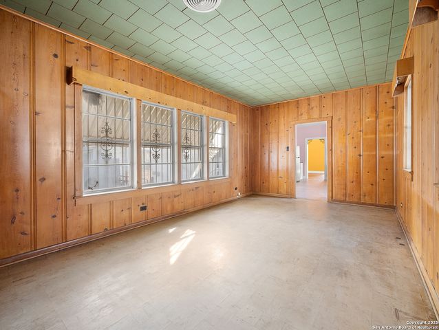 1627 Schley, San Antonio, TX 78210