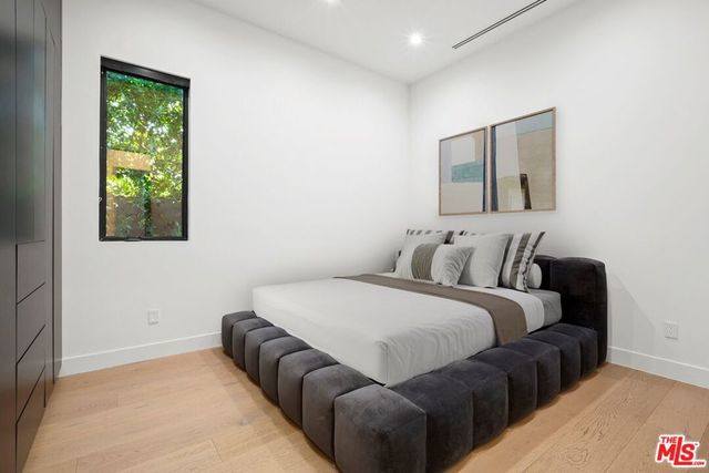 4803 Lemona Avenue, Sherman Oaks, CA 91403