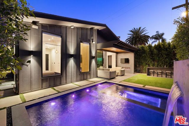 4803 Lemona Avenue, Sherman Oaks, CA 91403