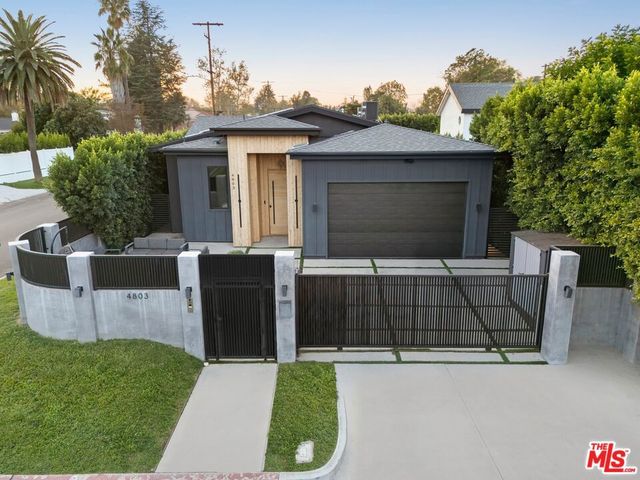 4803 Lemona Avenue, Sherman Oaks, CA 91403