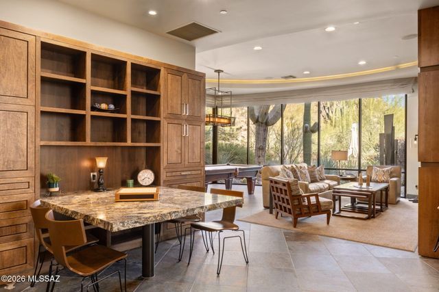 1277 W Tortolita Mountain Circle, Oro Valley, AZ 85755