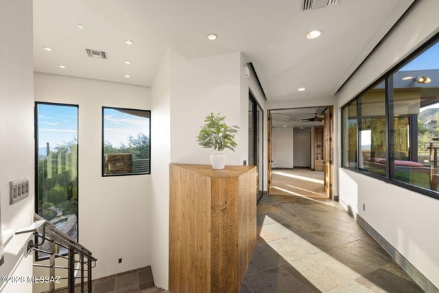 1277 W Tortolita Mountain Circle, Oro Valley, AZ 85755