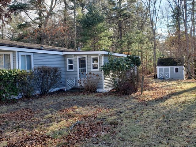 53 Lear Drive, Coventry, RI 02816