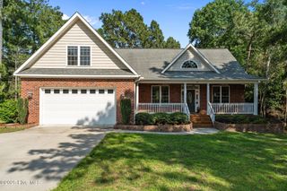 103 Sandspur Lane, West End, NC 27376