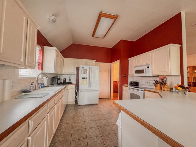 3016 Deer Trail, Mckinney, TX 75071