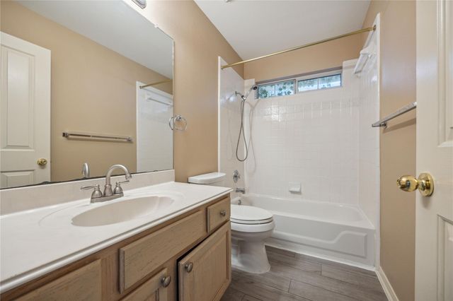 9120 Fainwood LN, Austin, TX 78749