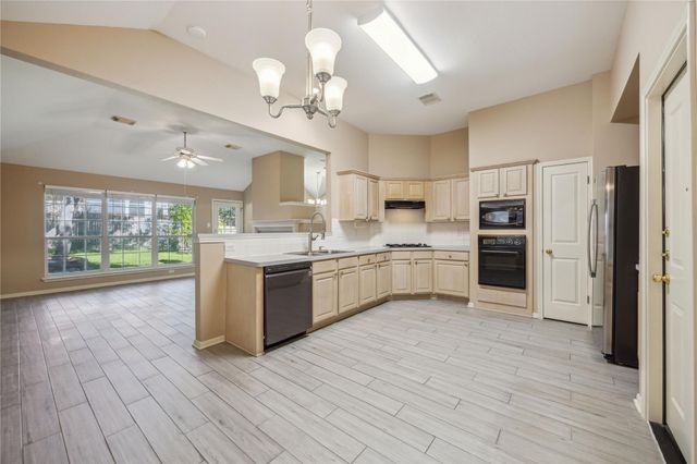 9120 Fainwood LN, Austin, TX 78749