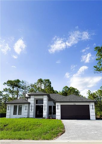 904 10th ST, Lehigh Acres, FL 33972