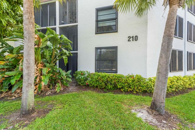 210 Lake Pointe Drive 103, Oakland Park, FL 33309
