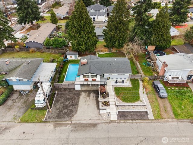 3509 Locust Avenue W, University Place, WA 98466