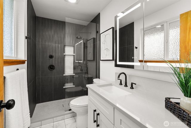 3509 Locust Avenue W, University Place, WA 98466