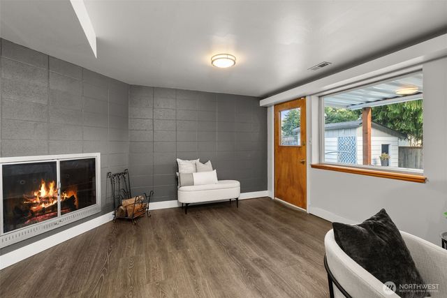 3509 Locust Avenue W, University Place, WA 98466