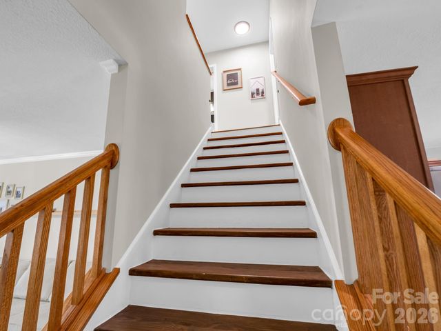 22 Macks Way, Hendersonville, NC 28739