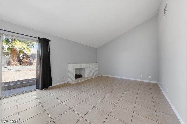 2749 Long Court, Las Vegas, NV 89121