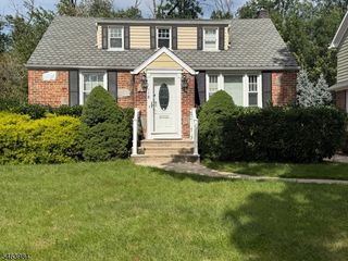 118 3Rd St, Dunellen Boro, NJ 08812