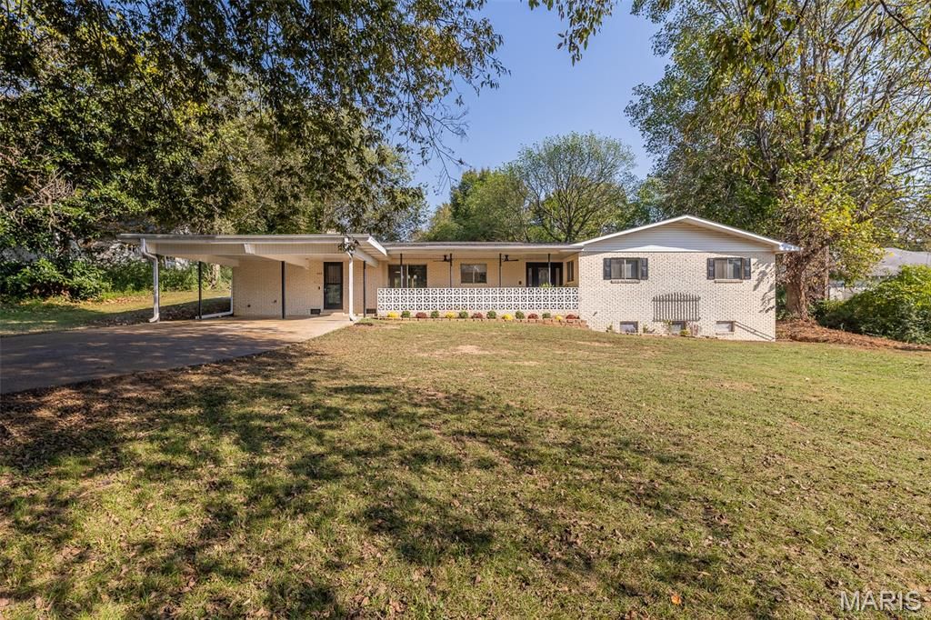 404 N Lafayette Street, Doniphan, MO 63935