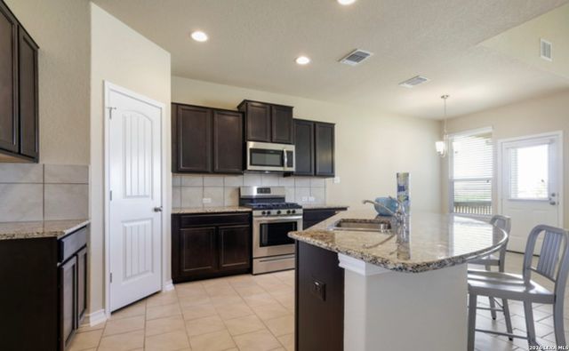 536 SALTLICK WAY, Schertz, TX 78108